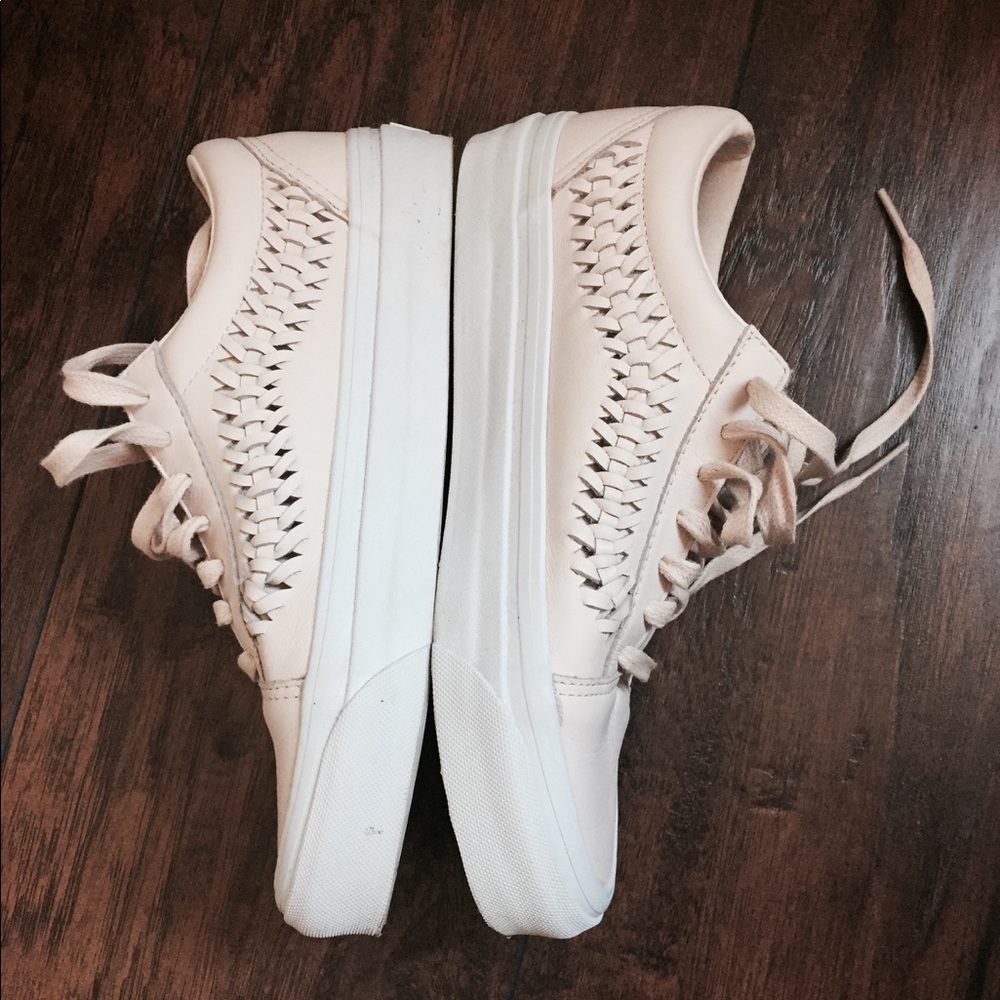 👄 Nude Braided Leather Old Skool Vans 👄